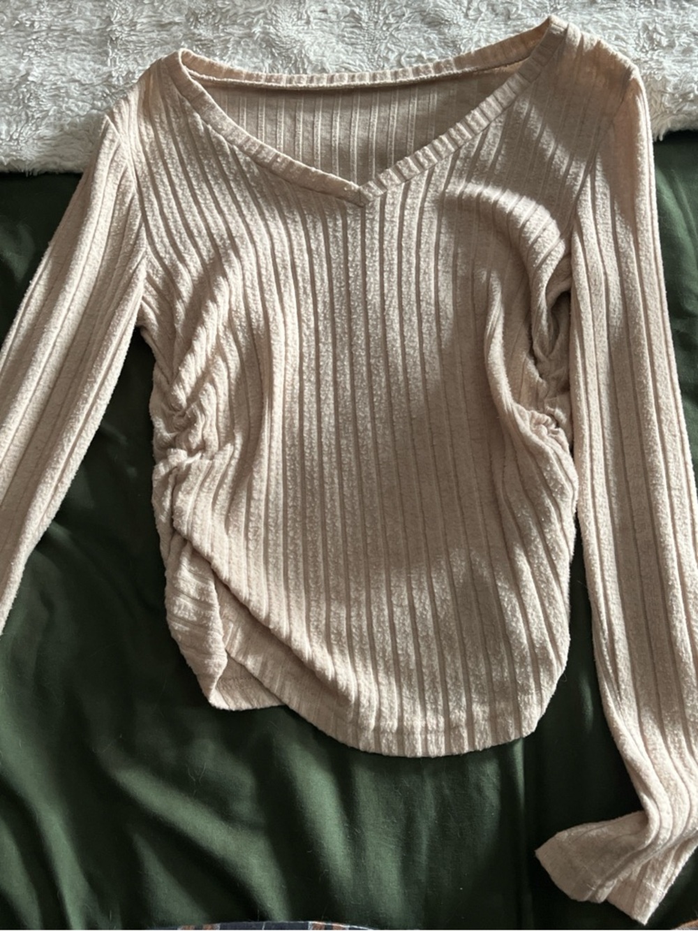 SHEIN Beige Ribbed Long Sleeve V-Neck Top